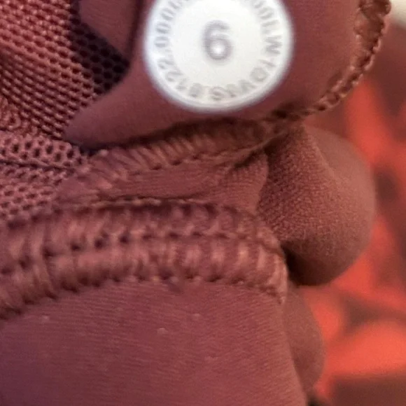 Lululemon Align Tank 🍋 - Picture 4 of 4